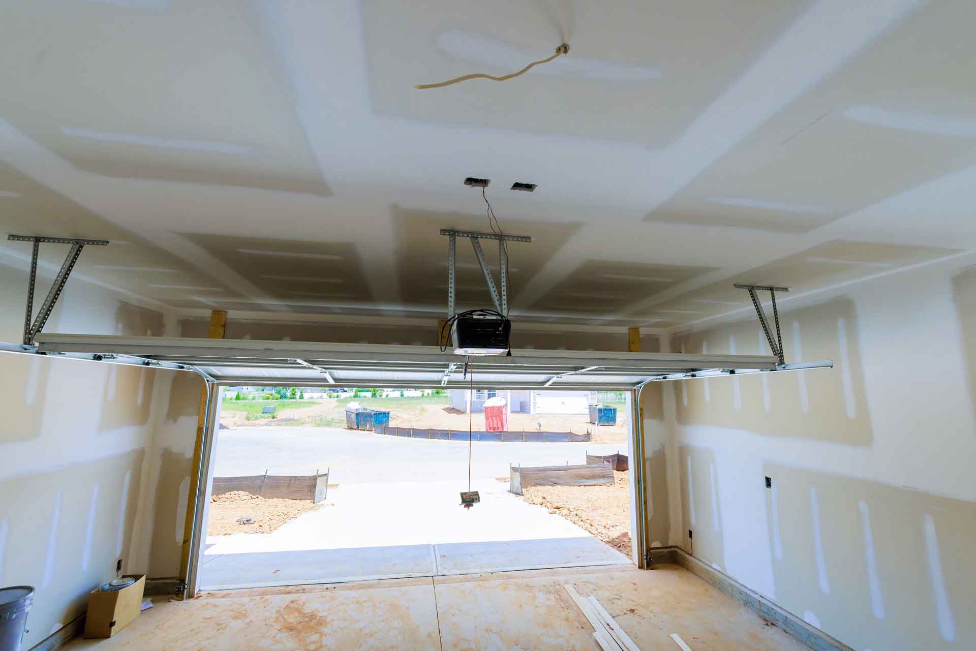 Automatic garage door installed in new garage build